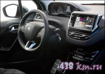 Пежо 208 Пежо 208