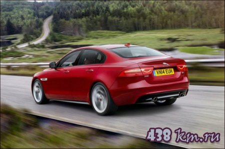 Jaguar XE