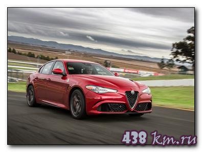 Alfa Romeo Giulia Quadrifoglio Alfa Romeo Giulia Quadrifoglio
