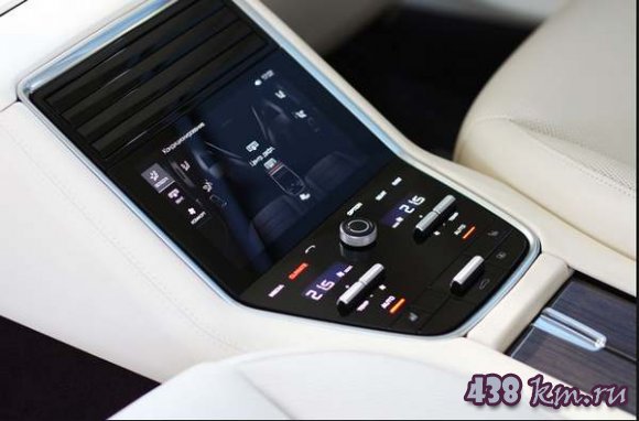 Porsche Panamera Sport Turismo Turbo S