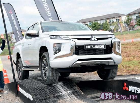 Mitsubishi Triton