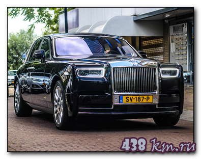 Rolls-Royce Phantom VIII -, 