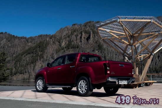 Обзор нового пикапа Isuzu D-Max Обзор нового пикапа Isuzu D-Max